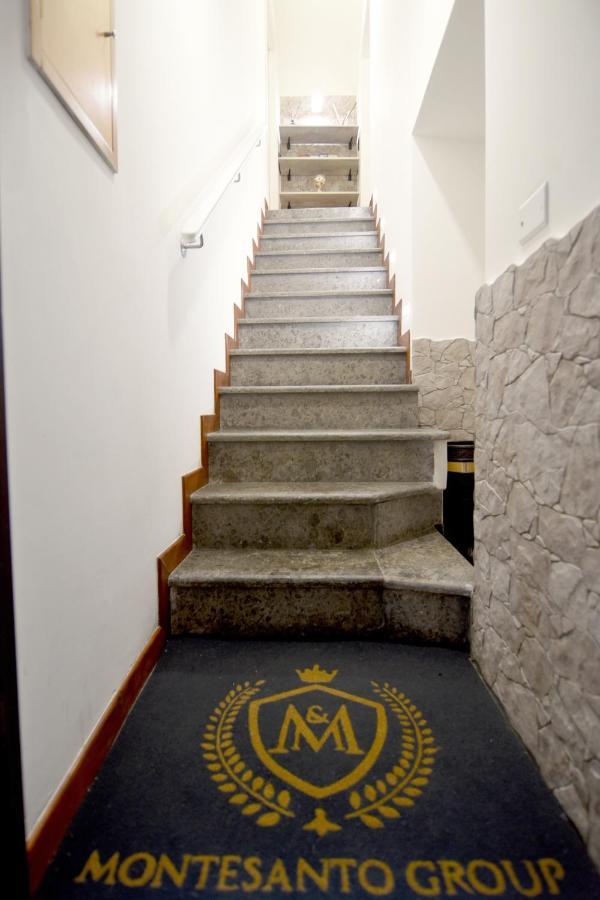 Montesantogroup Amalfi Room Naples Luaran gambar