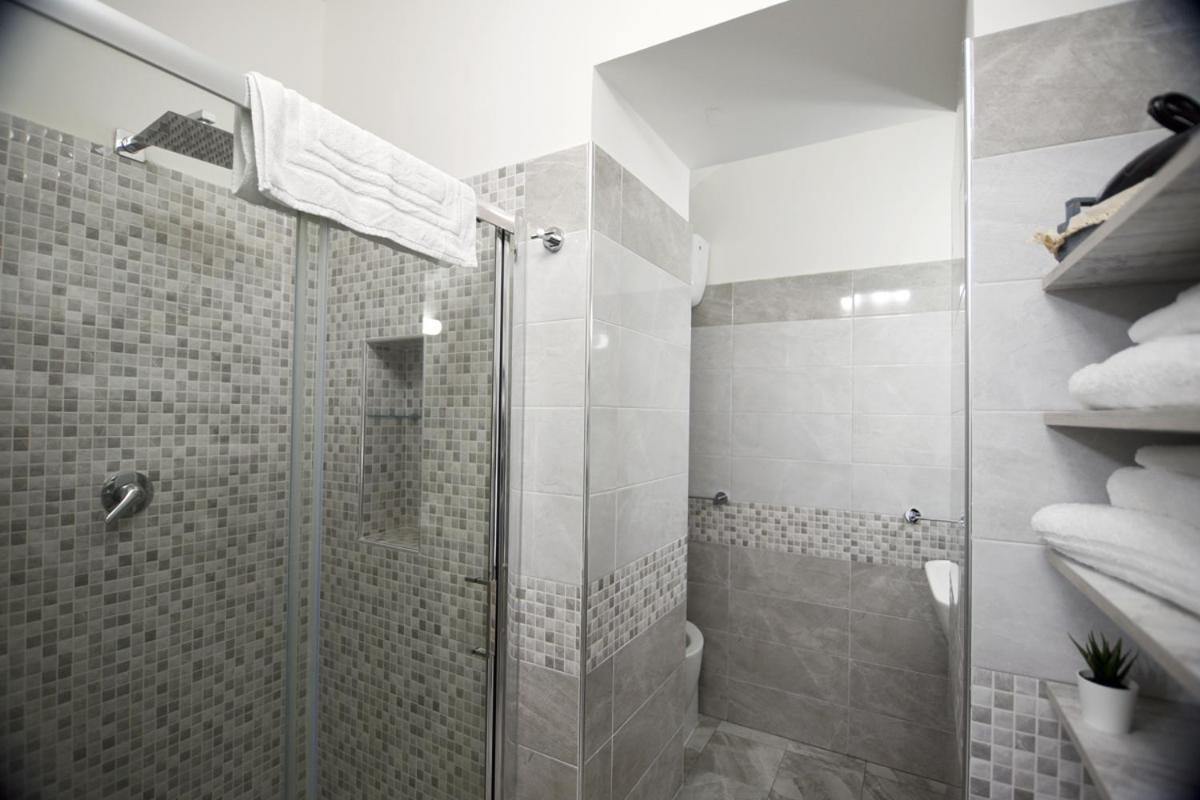Montesantogroup Amalfi Room Naples Luaran gambar